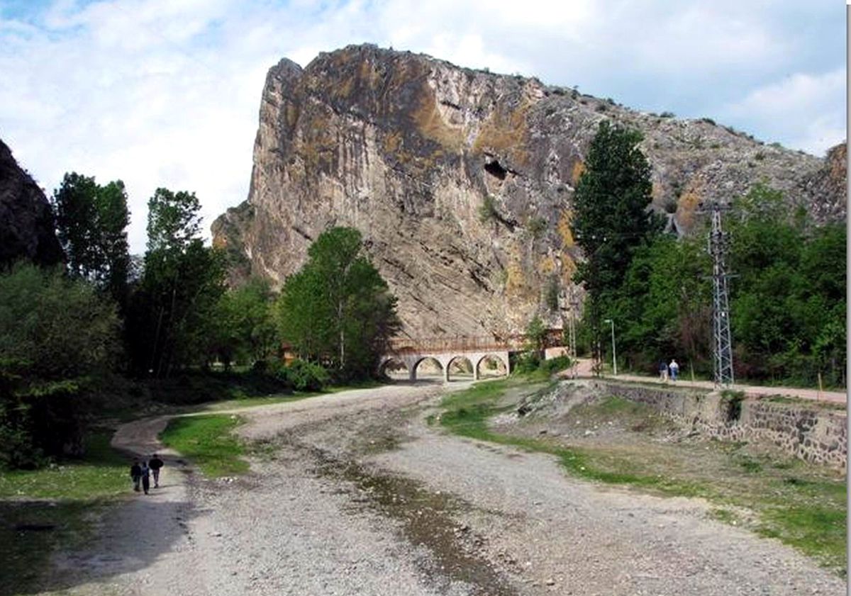 Kolaz Çayı Şimdiden Kurudu