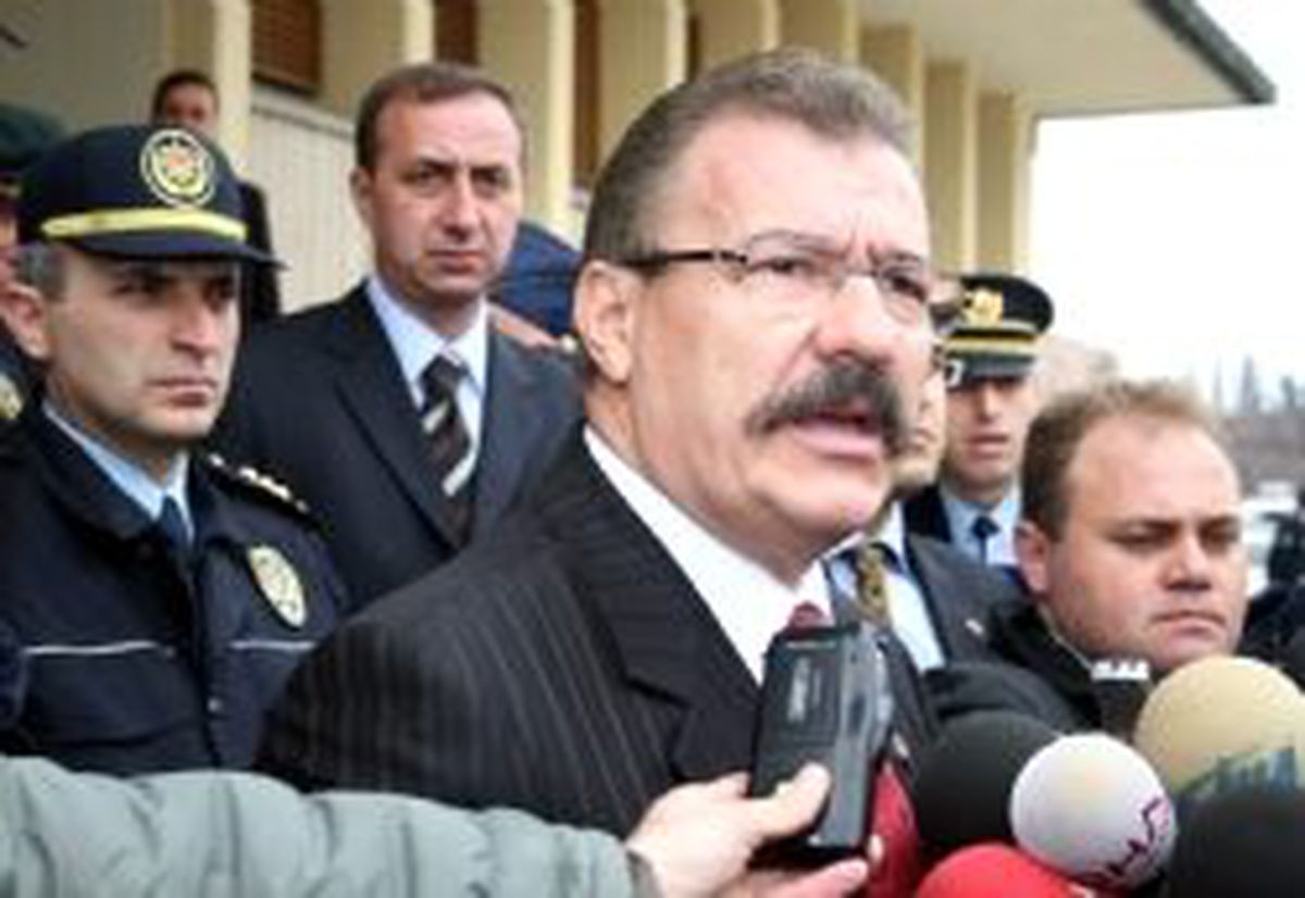 Cerrah Taksim'de
