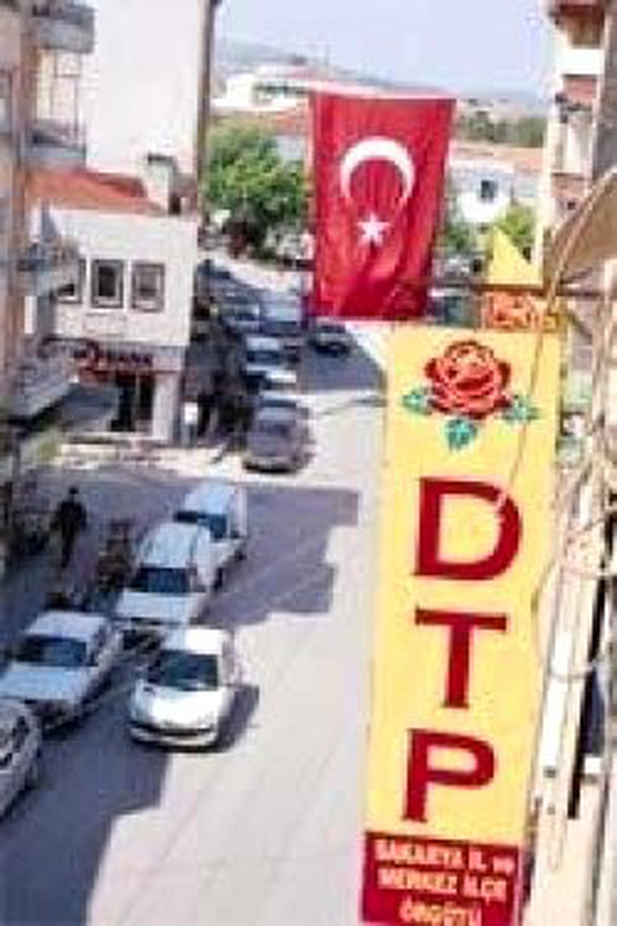 İki Müfettiş Rapor Hazırlıyor