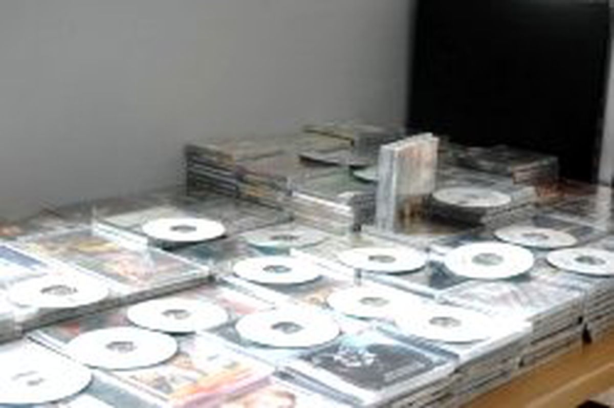 Kayseri'de 5 Bin Adet Korsan Cd Ele Geçirildi