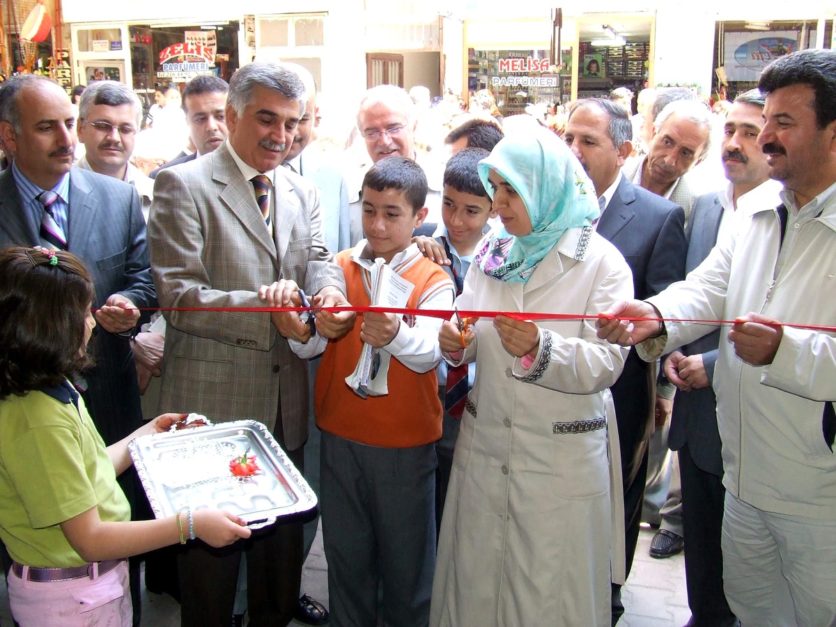 Kimsesiz ve Yardıma Muhtaç Çocuklar Yararına Kermes