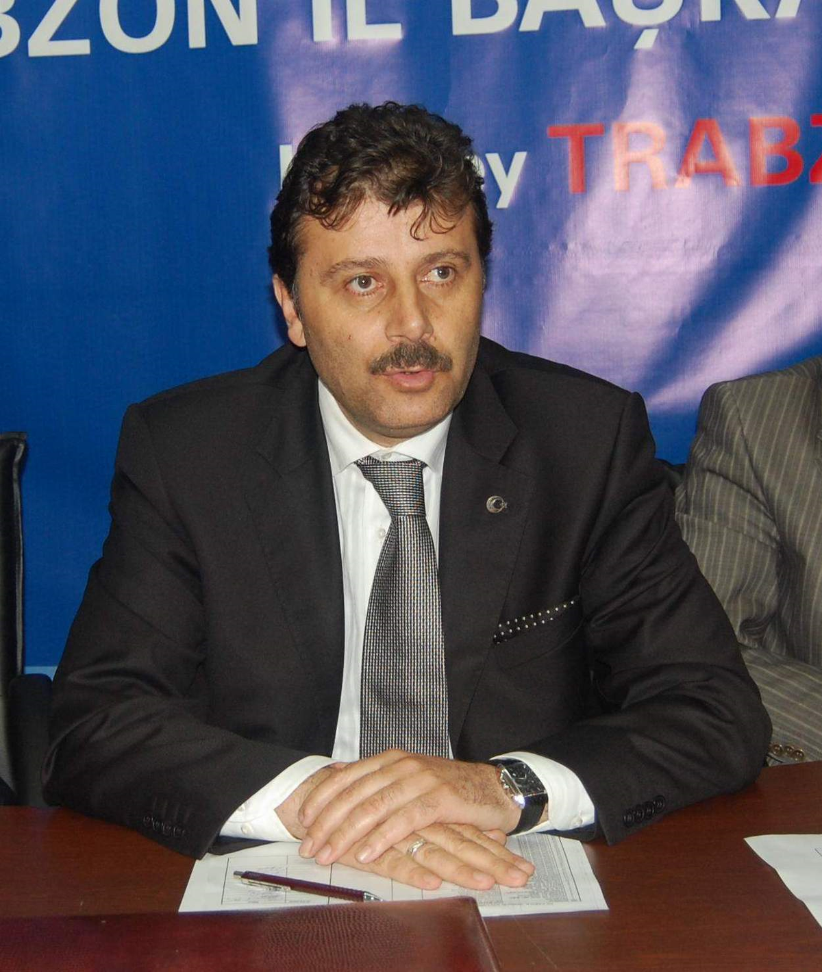 AK Parti Merkez İlçe Başkanı Aydınâ€™dan Genç Siyasetçilere Tavsiyeler