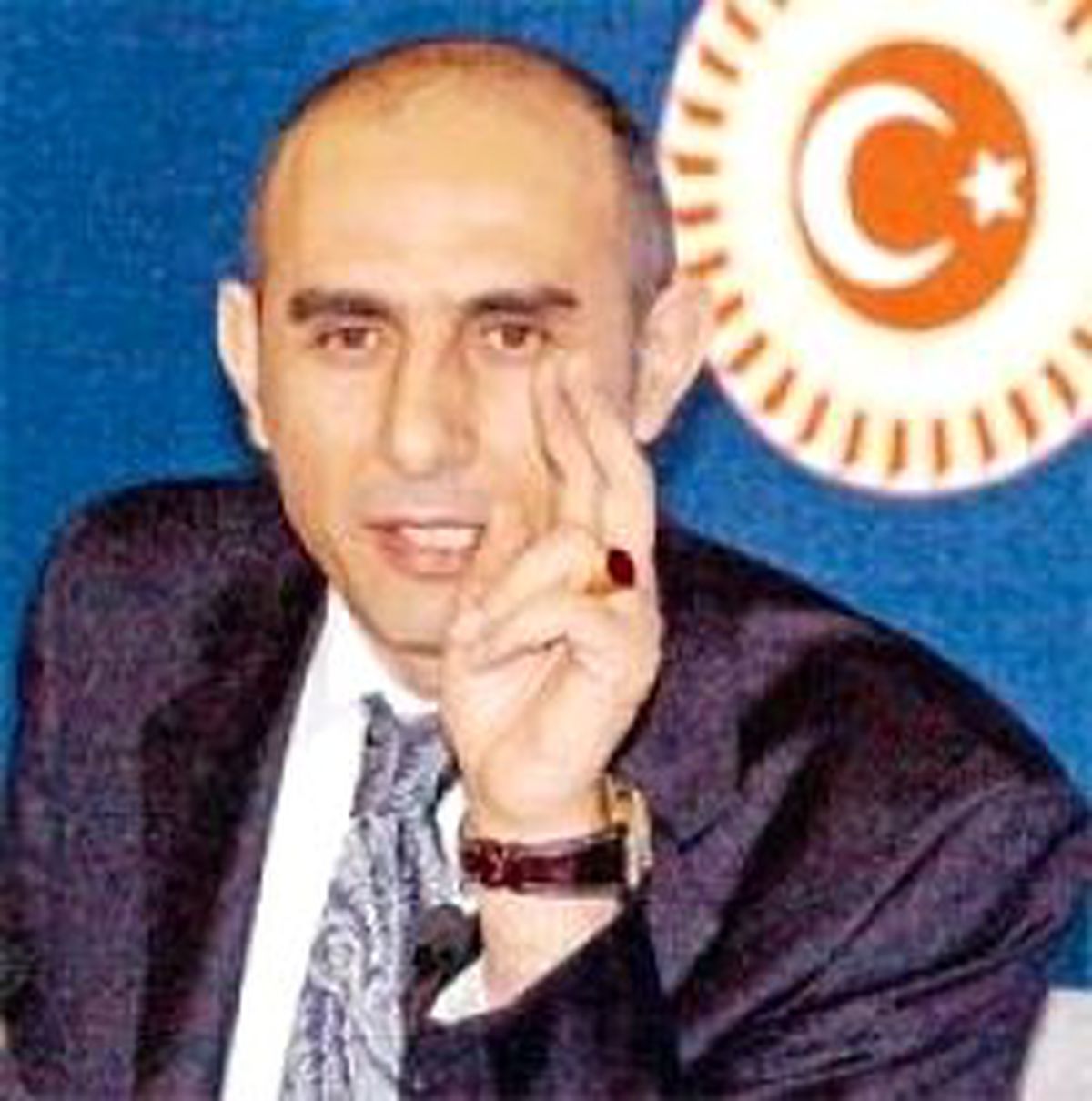 CHP'li Sevigen Bmw'mi Versin