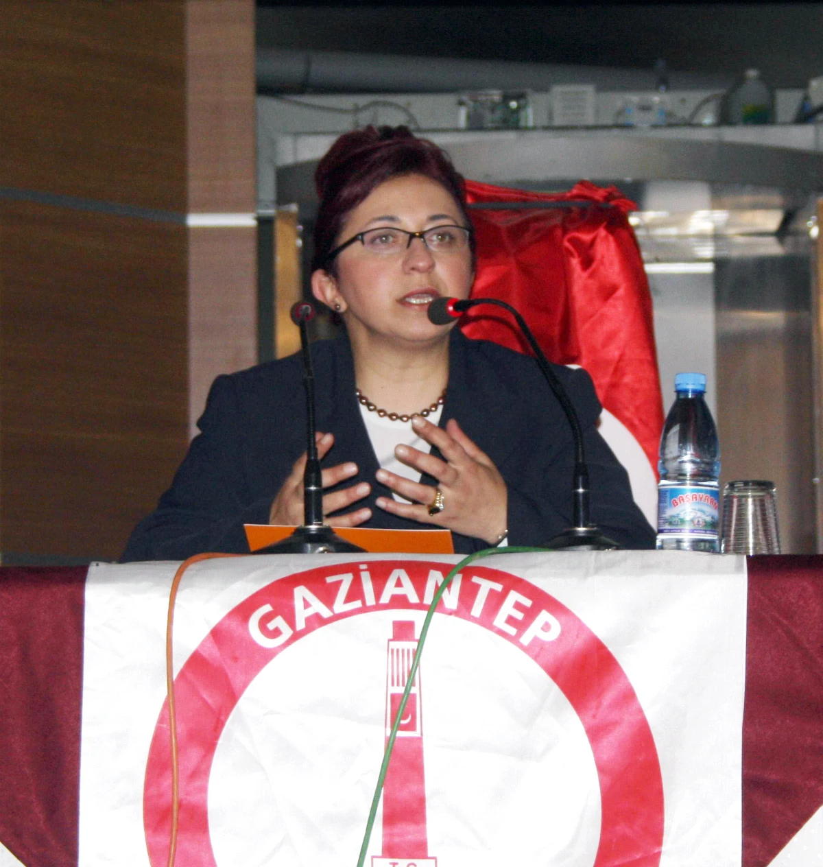 Gaziantep\'te "Kimlik" Konulu Konferans Düzenlendi