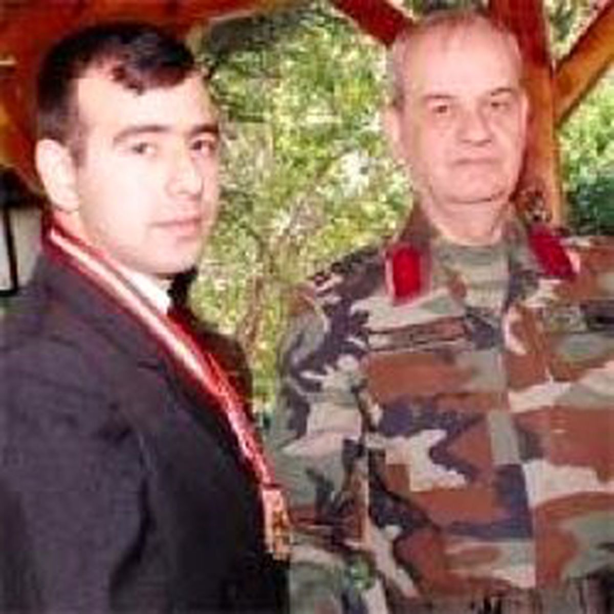 Kahraman Askerimiz Örgütü Yıkıyor
