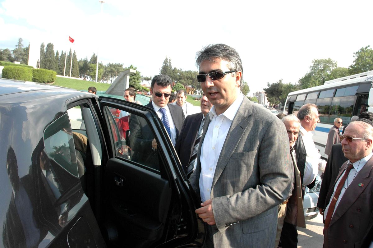 Mumcu: DP İle Birleşmede Görüşmelere Başlandı