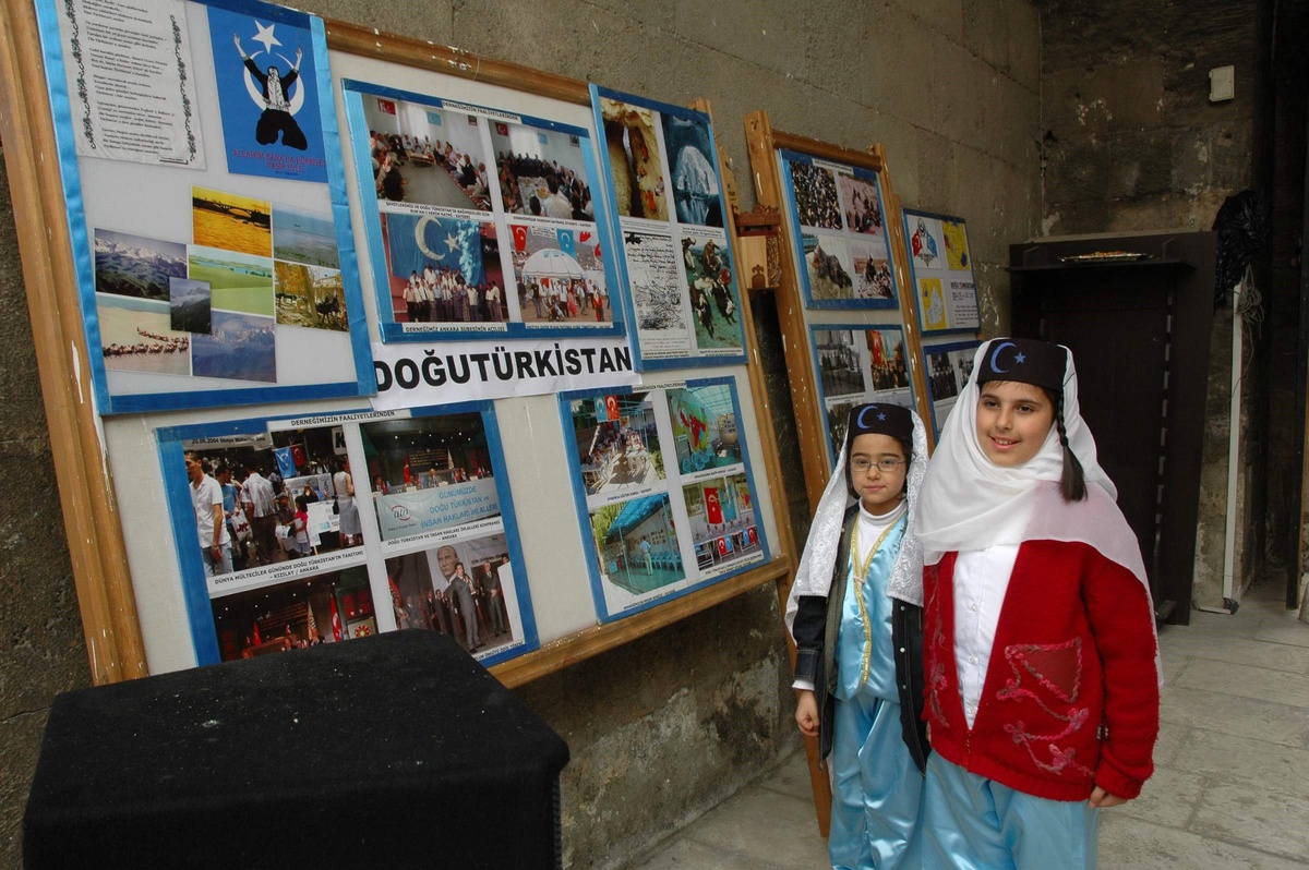 Türk Toplulukları Sergisi Büyük İlgi Gördü