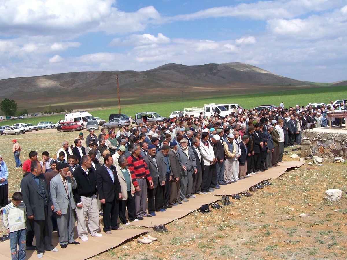 Afşin'de Çiftçiler Yağmur Duasına Çıktı