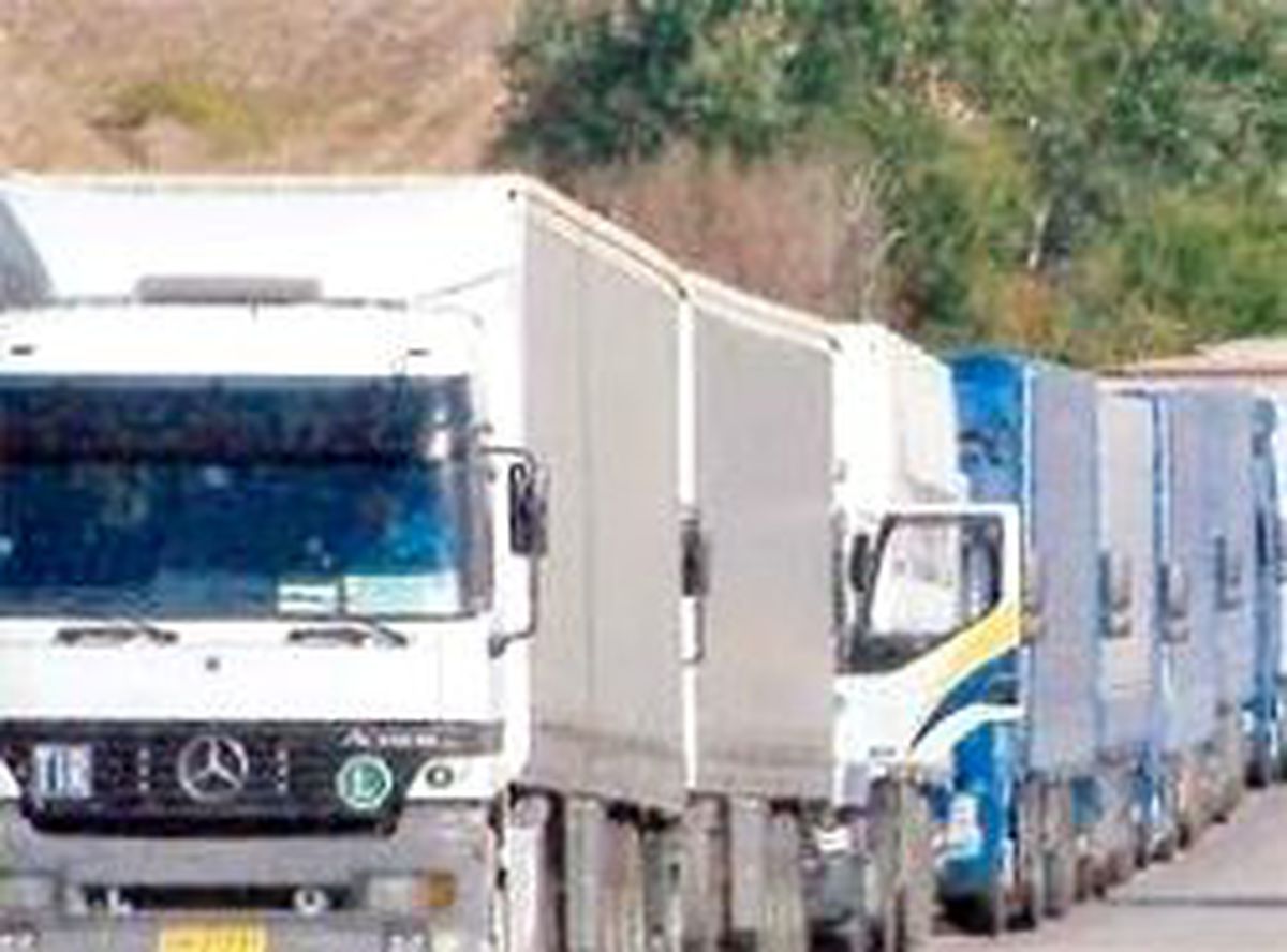 36 Tır Dolusu Mal Buharlaştı