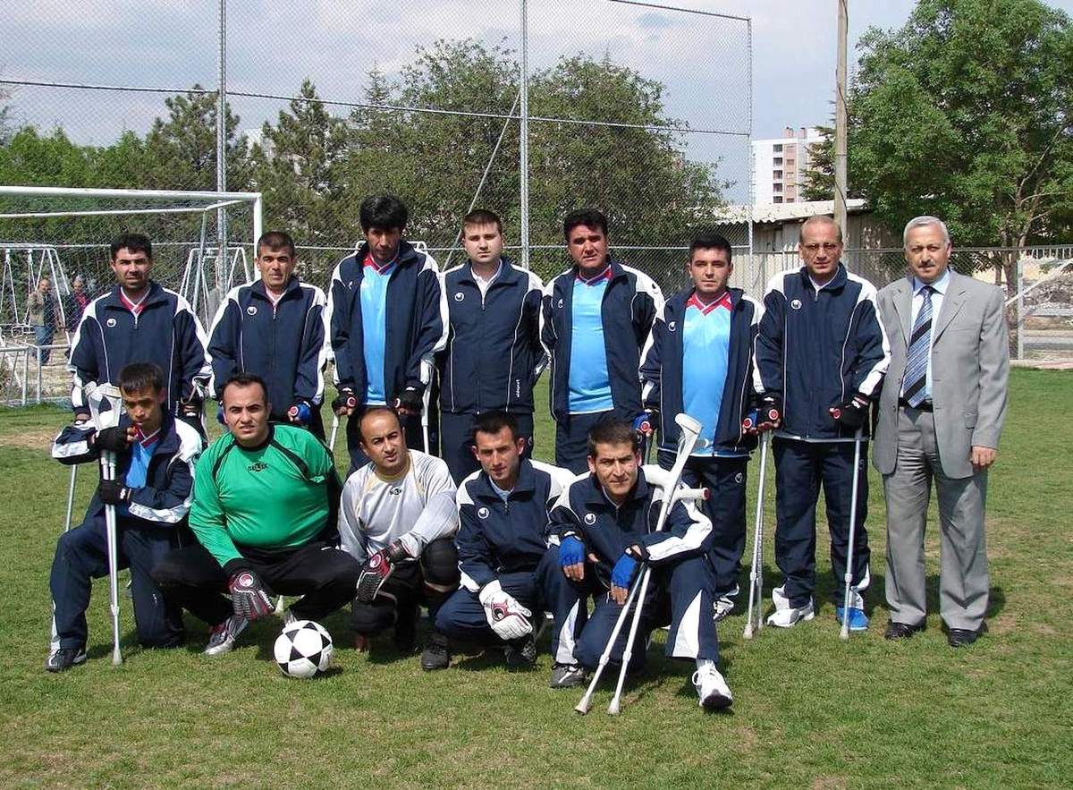 Medaş Tek Meramspor Ampute Futbol Takımı Türkiye Şampiyonası'nda Final Hedefliyor