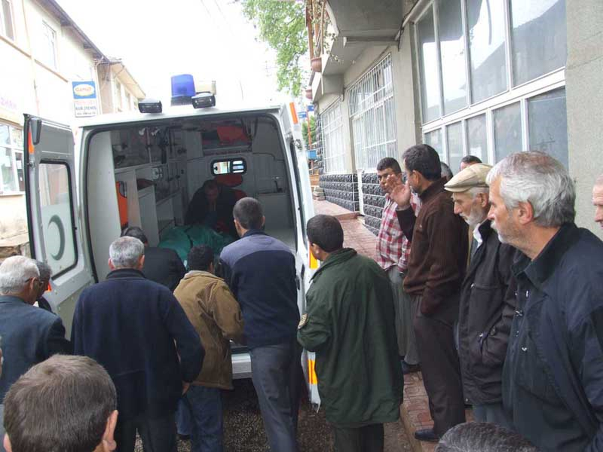 Tuvalette Kalp Krizi Geçirip Öldü