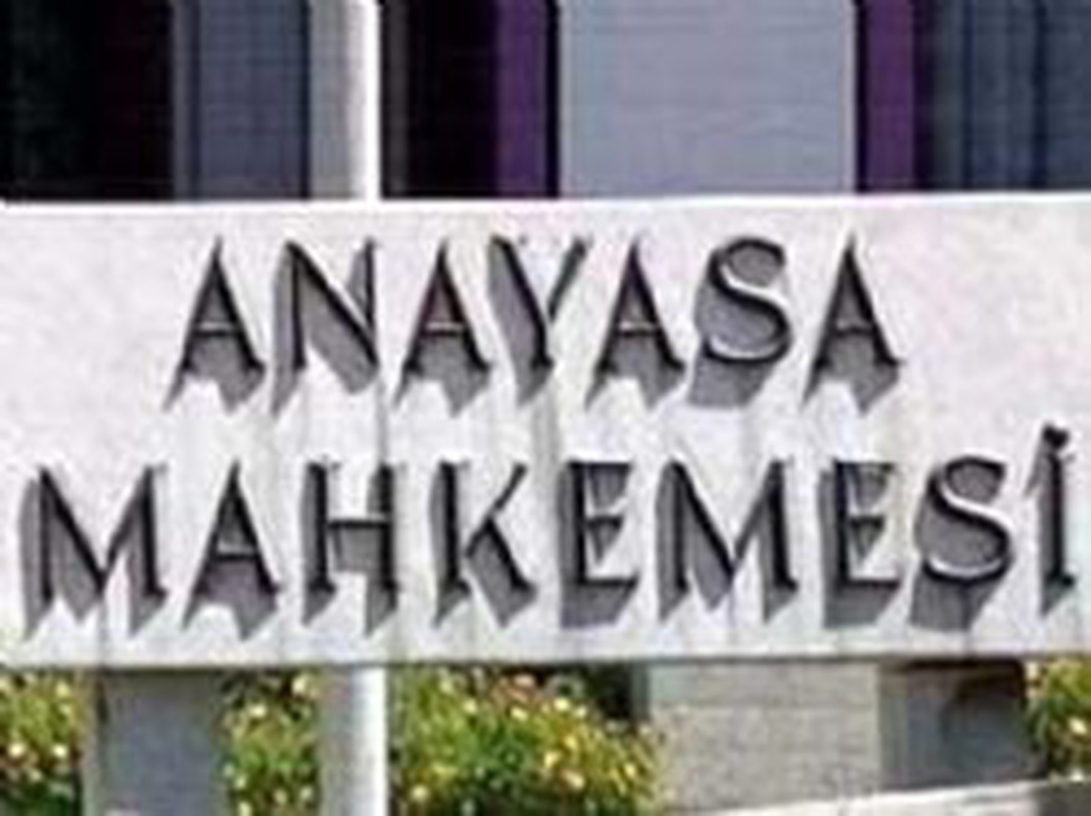 AKP Savunmasına Fotokopi Rötarı