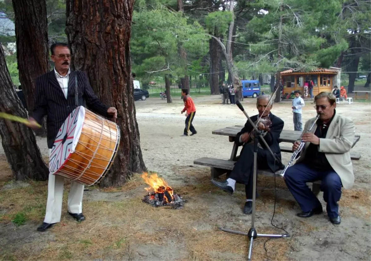 Edremit'te Hıdrellez Şenliği