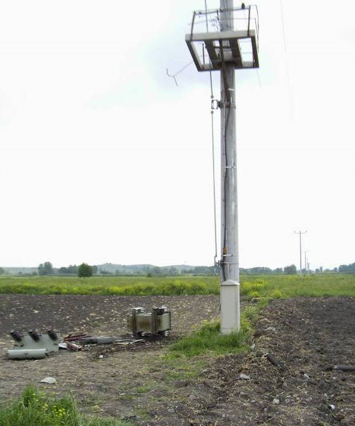 Elektrik Direğindeki Trafoyu Çaldılar