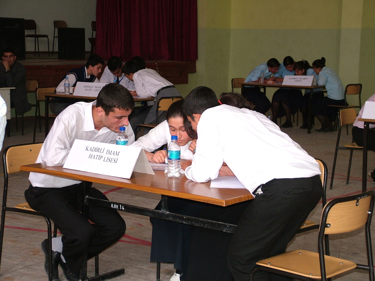 Bilgi Yarışmasında İmam Hatip Lisesi Birinci Oldu