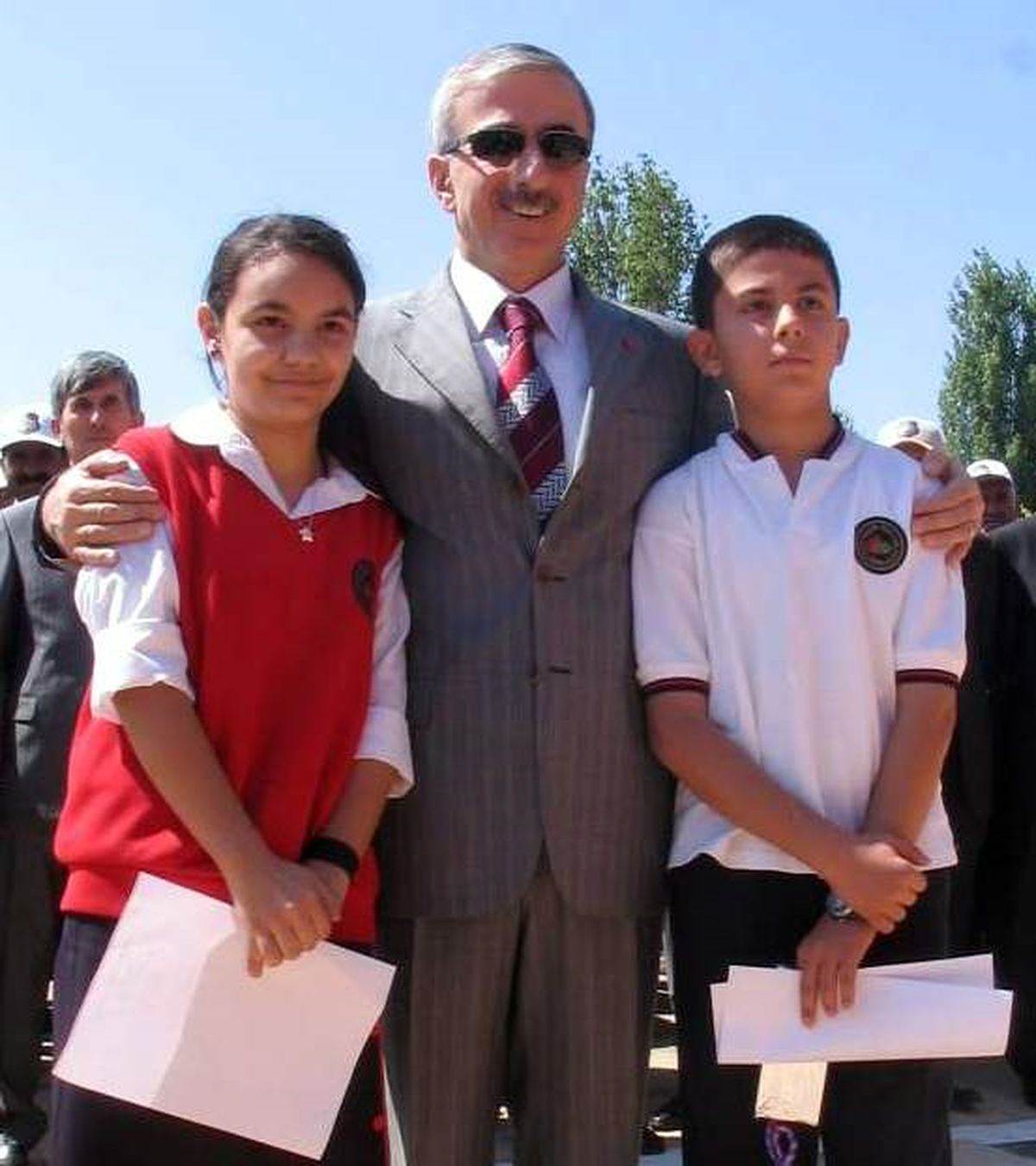 Özel Seçkin Koleji Öğrencileri Ödüllerini Vali Kamçı'dan Aldı