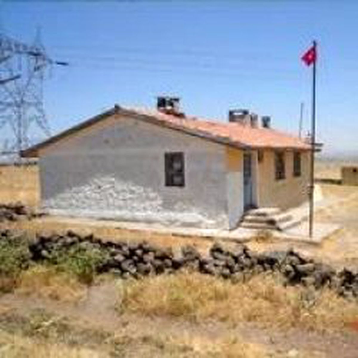 104 Okul Acil Onarılmalı