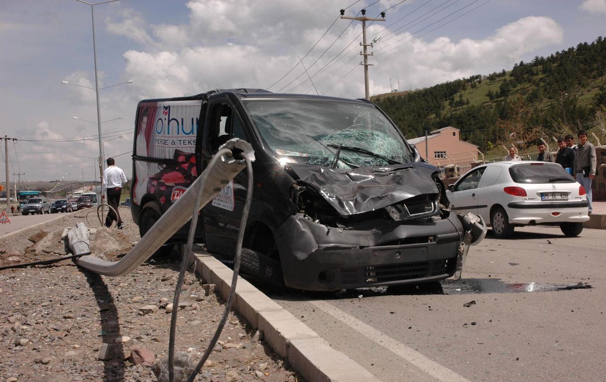 Okul Yolu Kana Bulandı