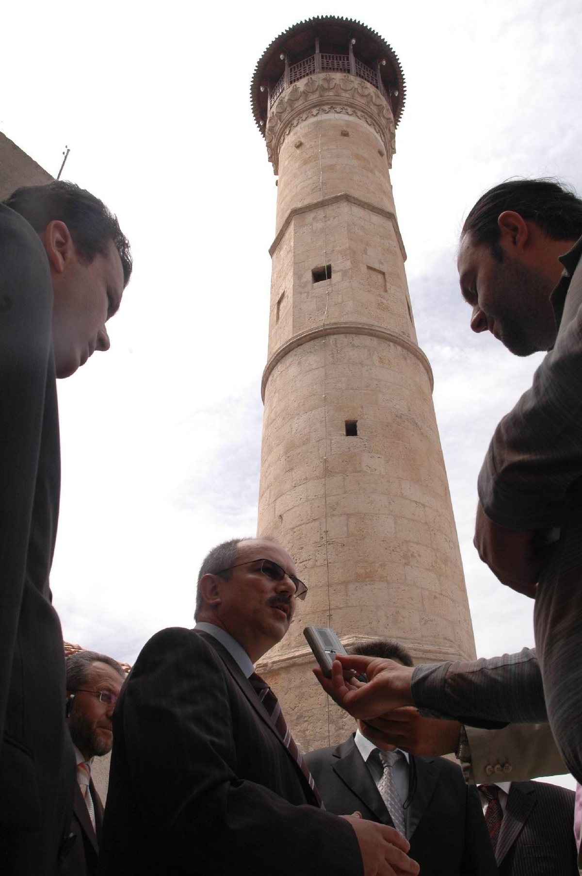 Tarihi Hatuniye Camisi'nin Restorasyonu Sürüyor
