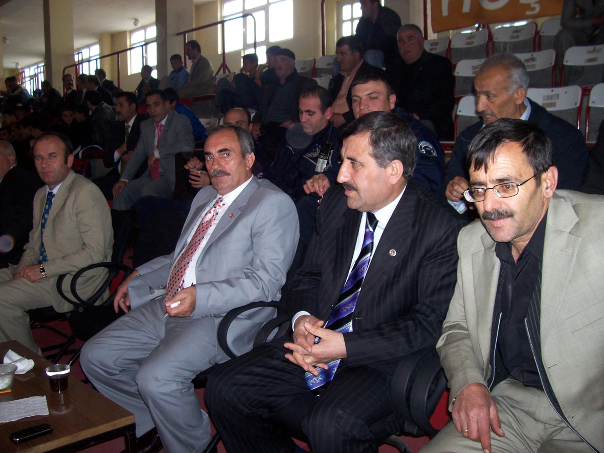 Doğu Grubu Güreş Şampiyonası Erzurum'da Başladı