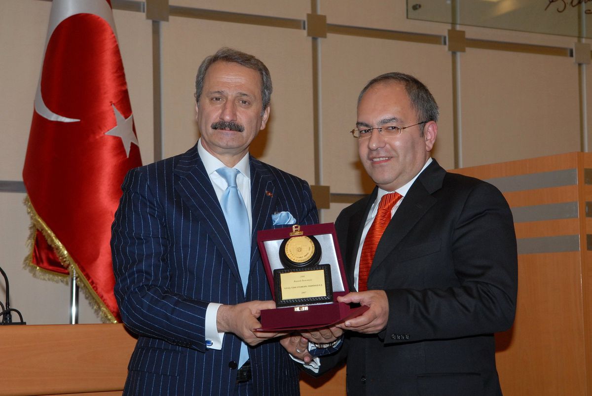 İTO'dan Tofaş'a İhracat Ödülü
