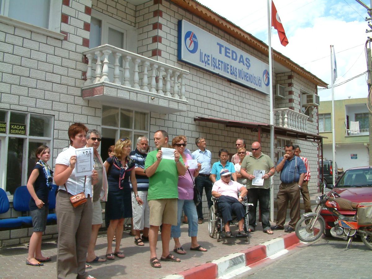 Turistlerin Elektrik Çilesi
