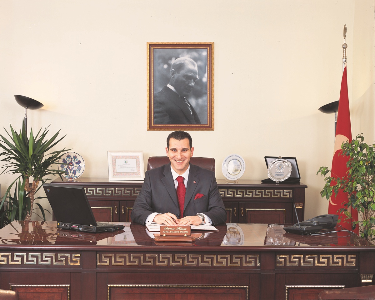 Aliağa Belediye Başkanından Anneler Günü Kutlaması