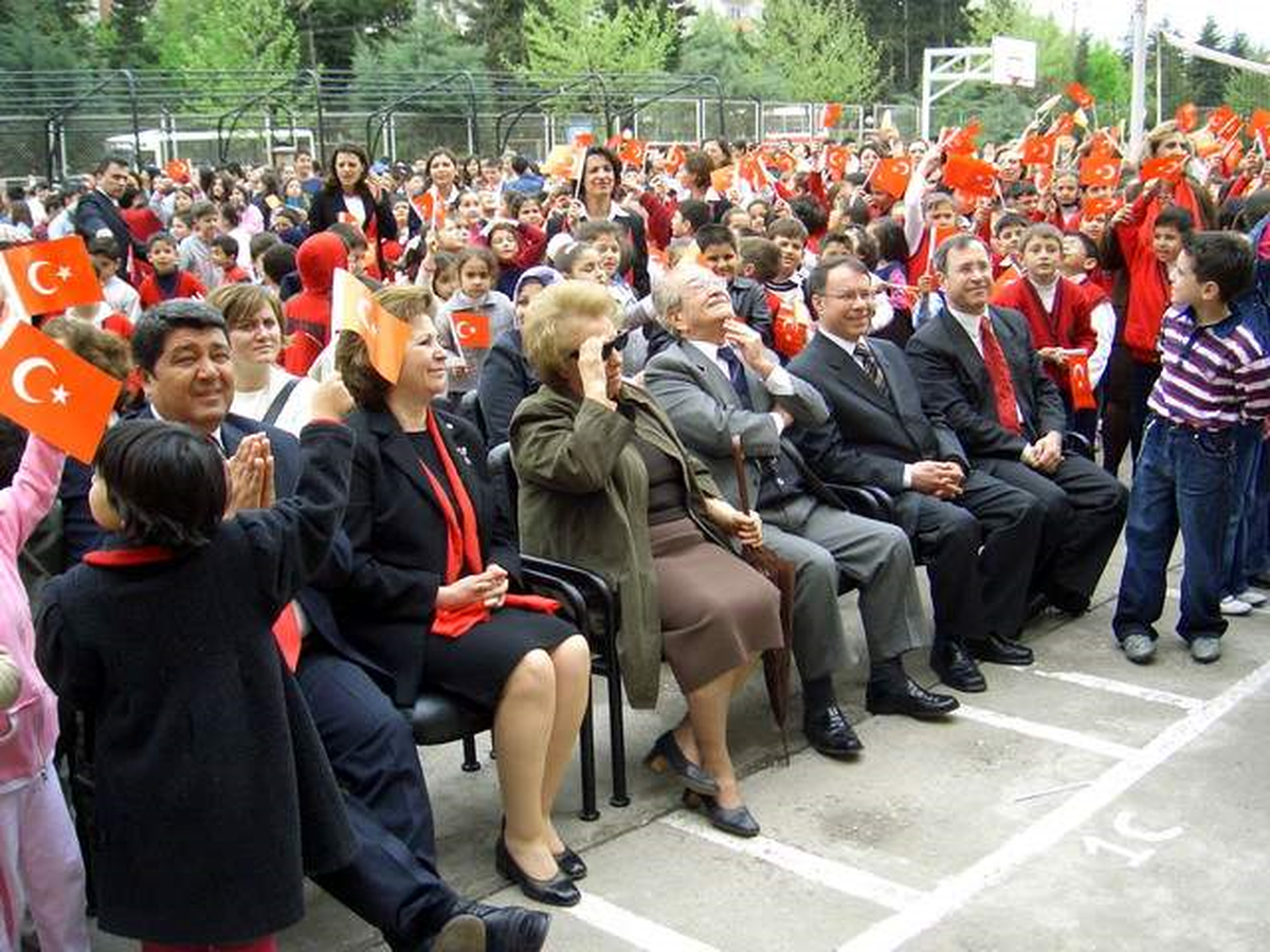 Gkv'li Öğrencilere Ödül Yağmuru