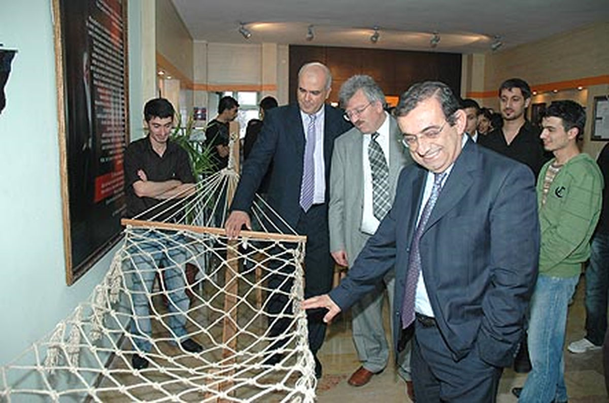 Meü'de Yıl Sonu Proje Sergisi