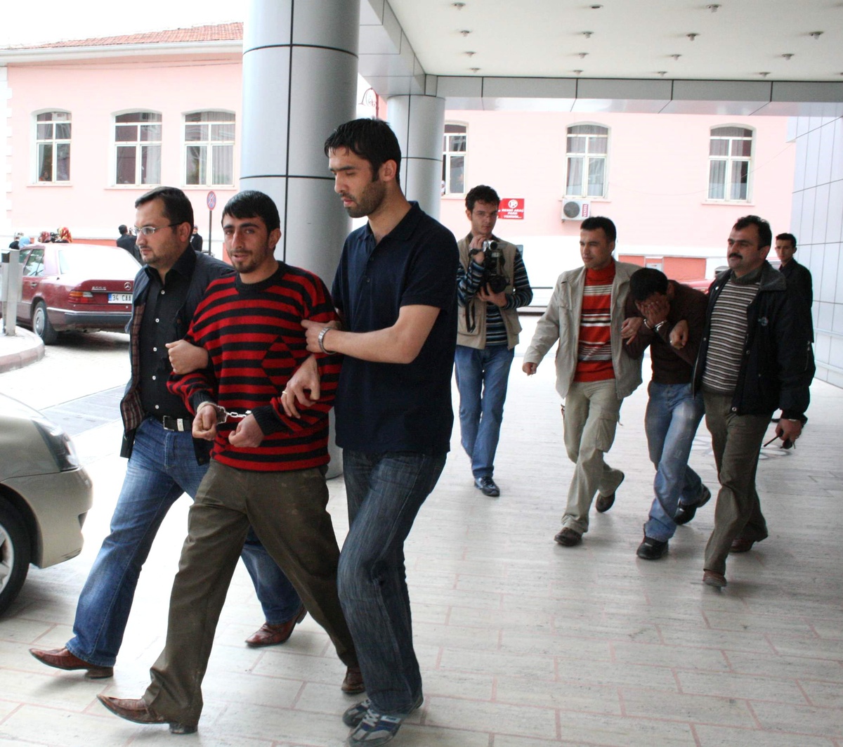 25 Yaşında 55 Sabıkası Var