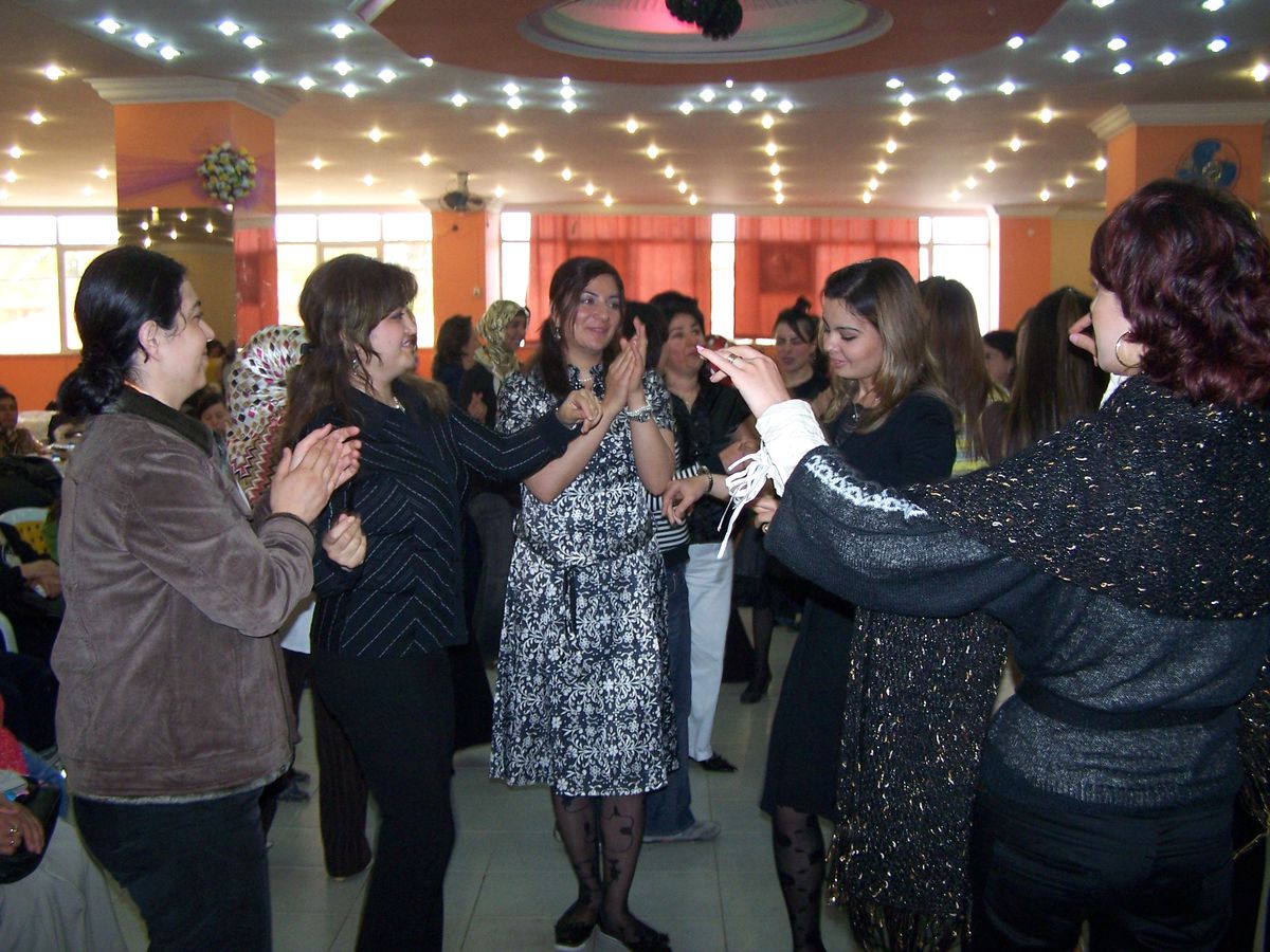 Afşin'de Annelere Çay Partisi