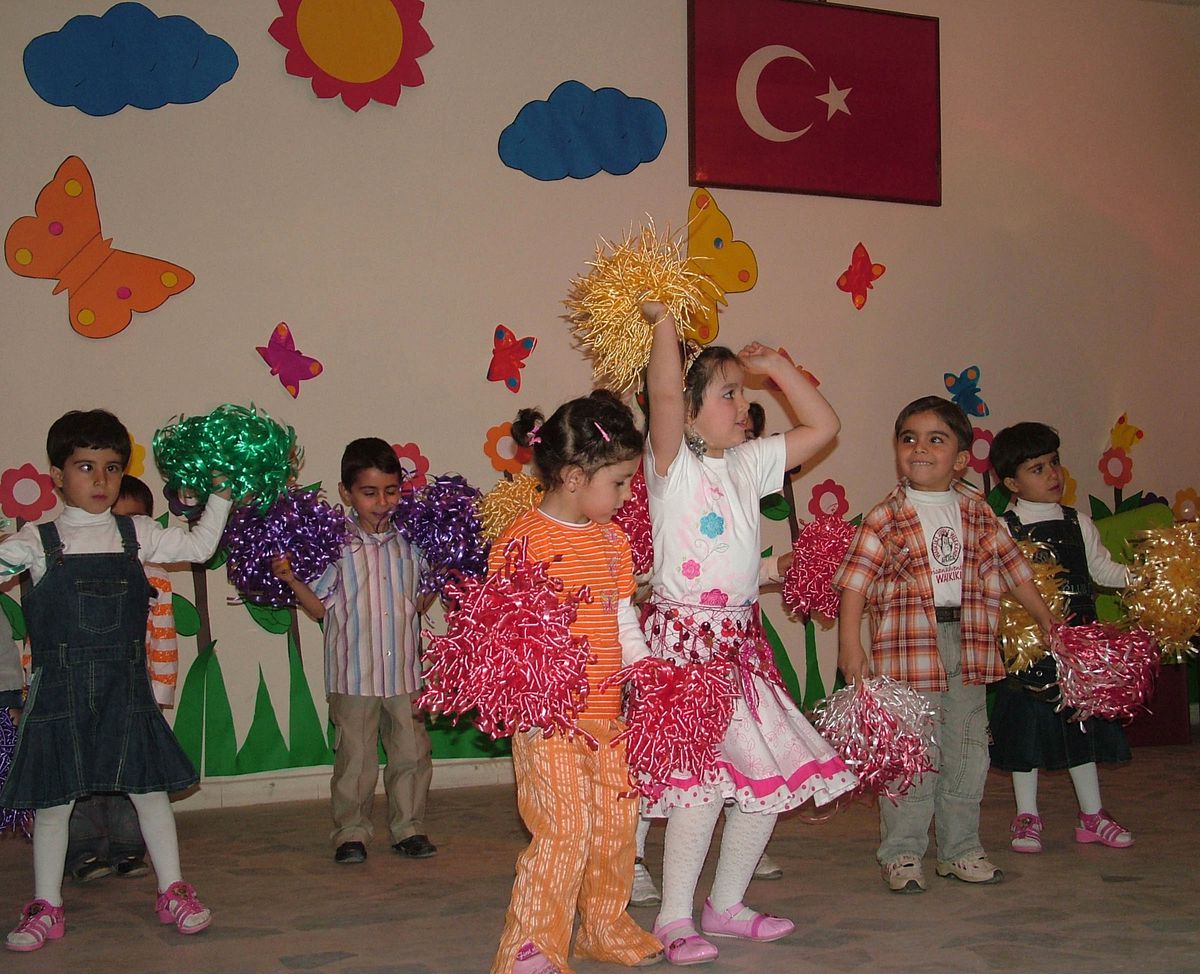 Anasınıfı Öğrencilerinden 'Anneler Günü' Programı