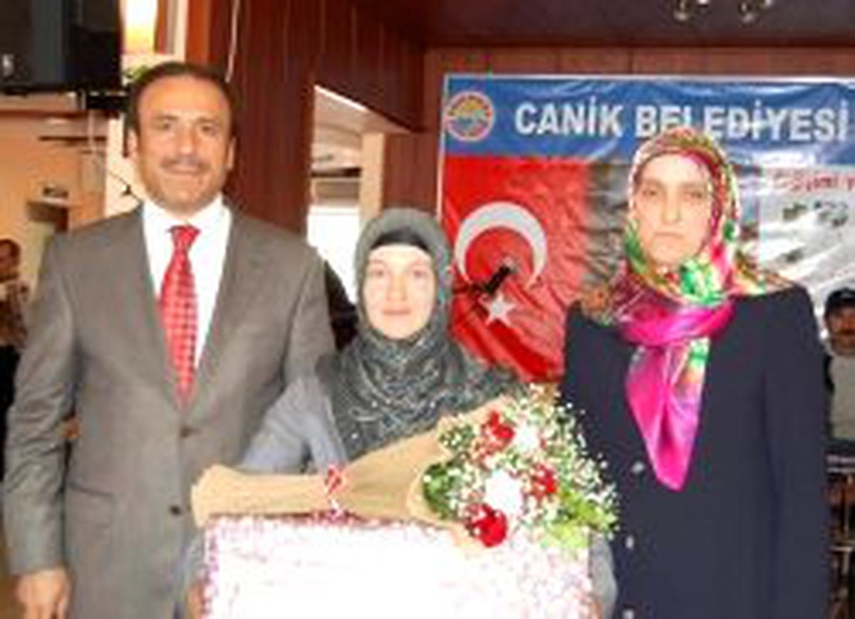 Canik'te Yılın Annesi Seçildi