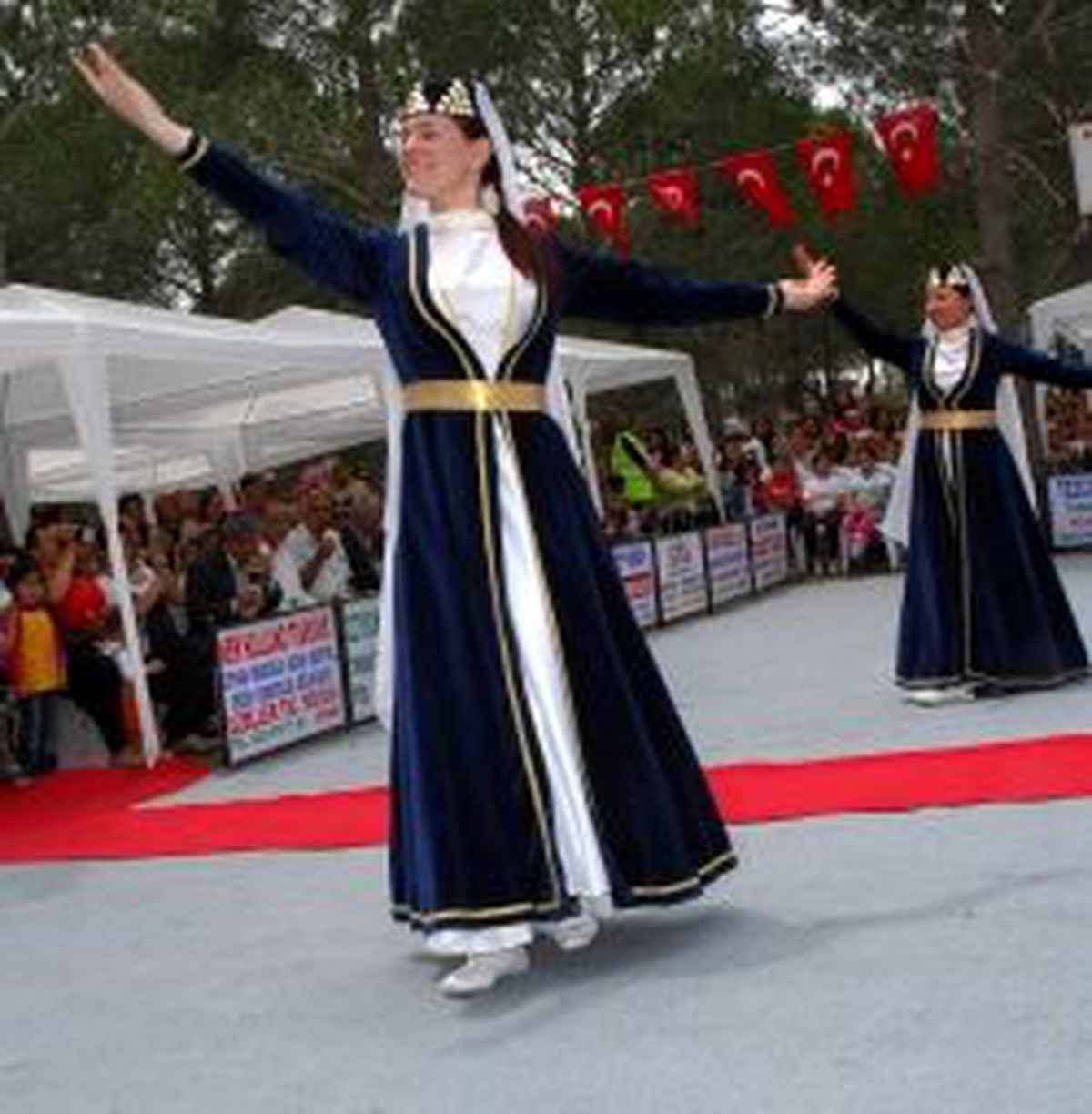 Ceyhan'da Tebreç Şenliği