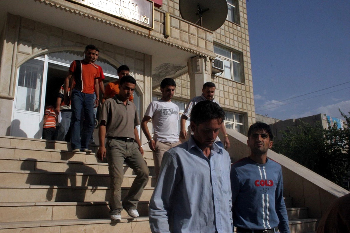 Silopi'de 22 Kaçak Göçmen Sınır Dışı Edildi