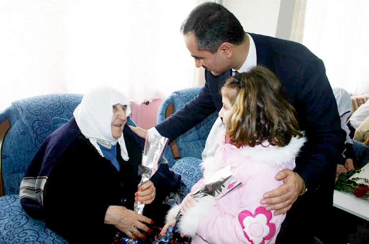 Sivas Belediye Başkanı Sami Aydın'dan Anneler Günü Mesajı