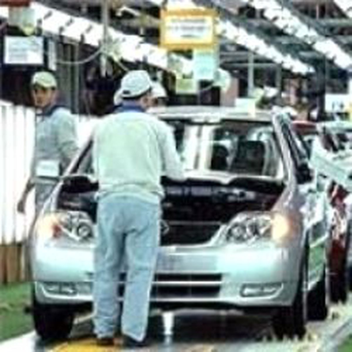 Taşıt Araçları Üretimi Yüzde 40.4 Arttı