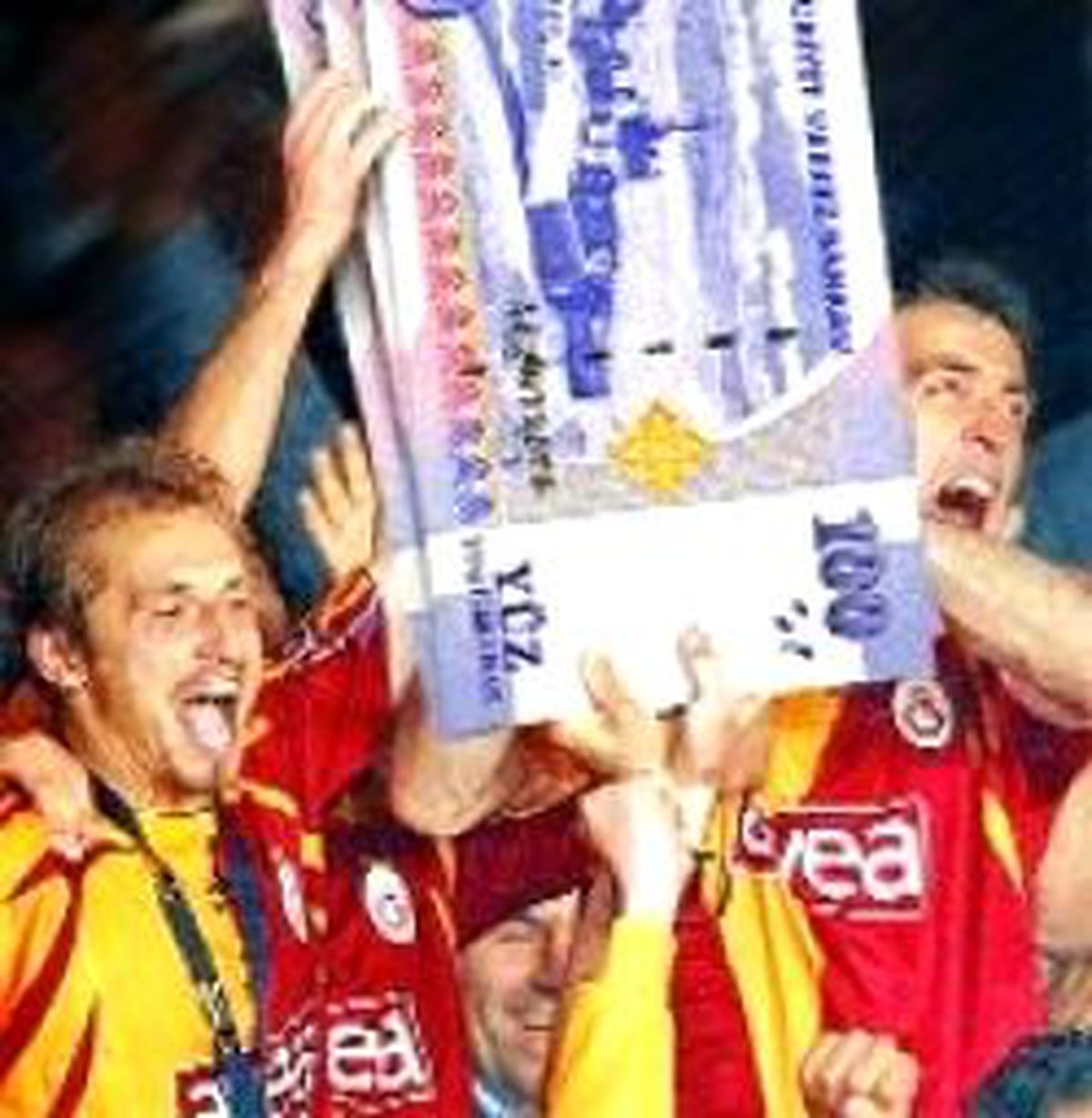 Süper Lig Bitti, 18 Takım 85 Milyon YTL Kazandı