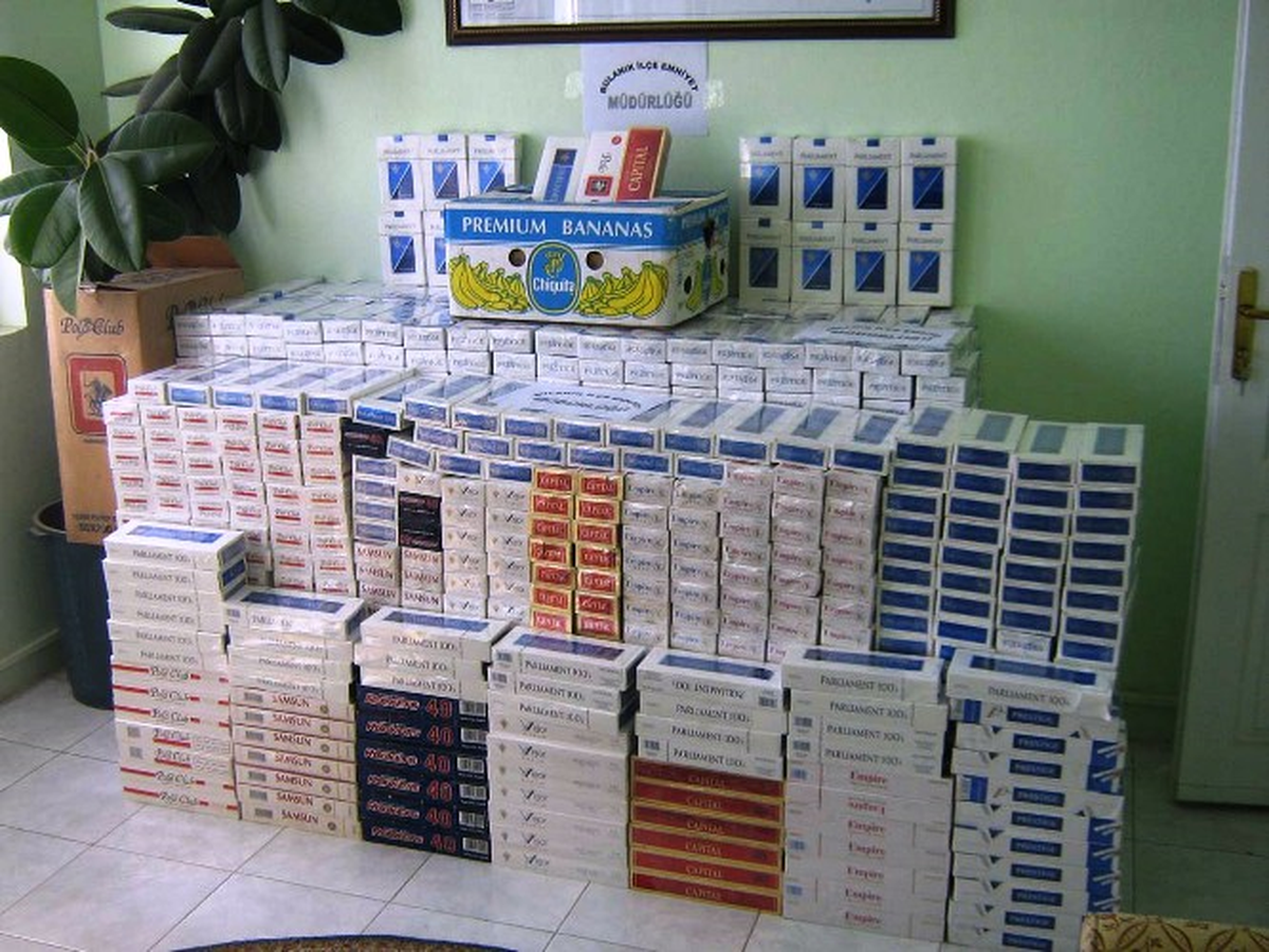 Bulanık'ta 44 Bin Paket Kaçak Sigara Ele Geçirildi