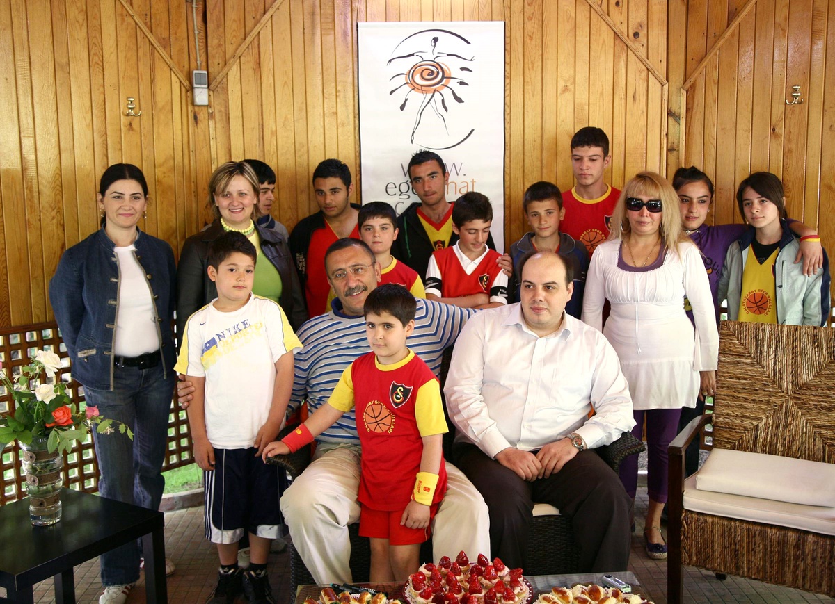 Eski Milli Basketbolcü Efe Aydan Gaziantep'i Ziyaret Etti