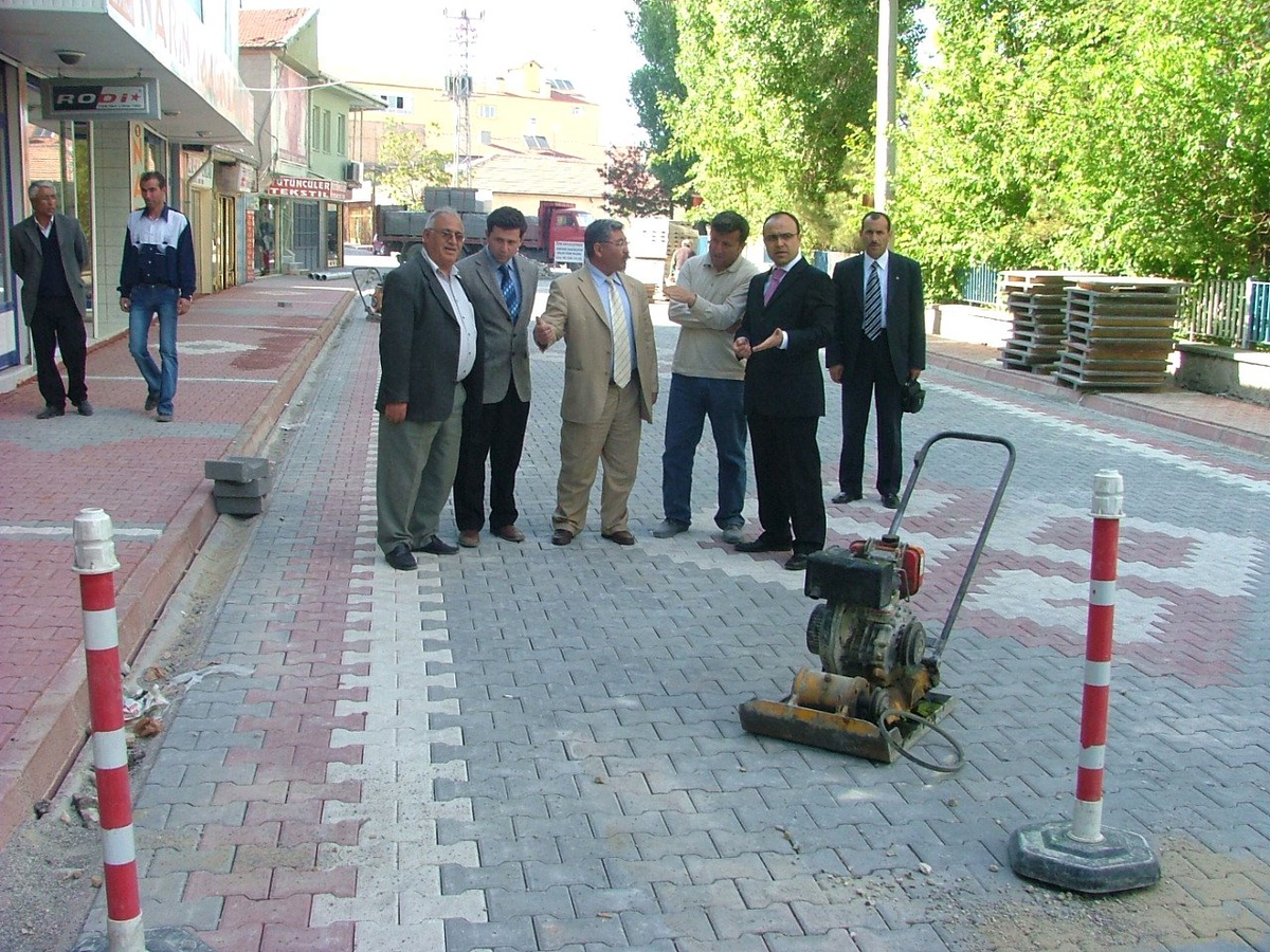 Kulu Belediyesi'nden Kilitli Parke Taşı Döşeme Çalışmaları