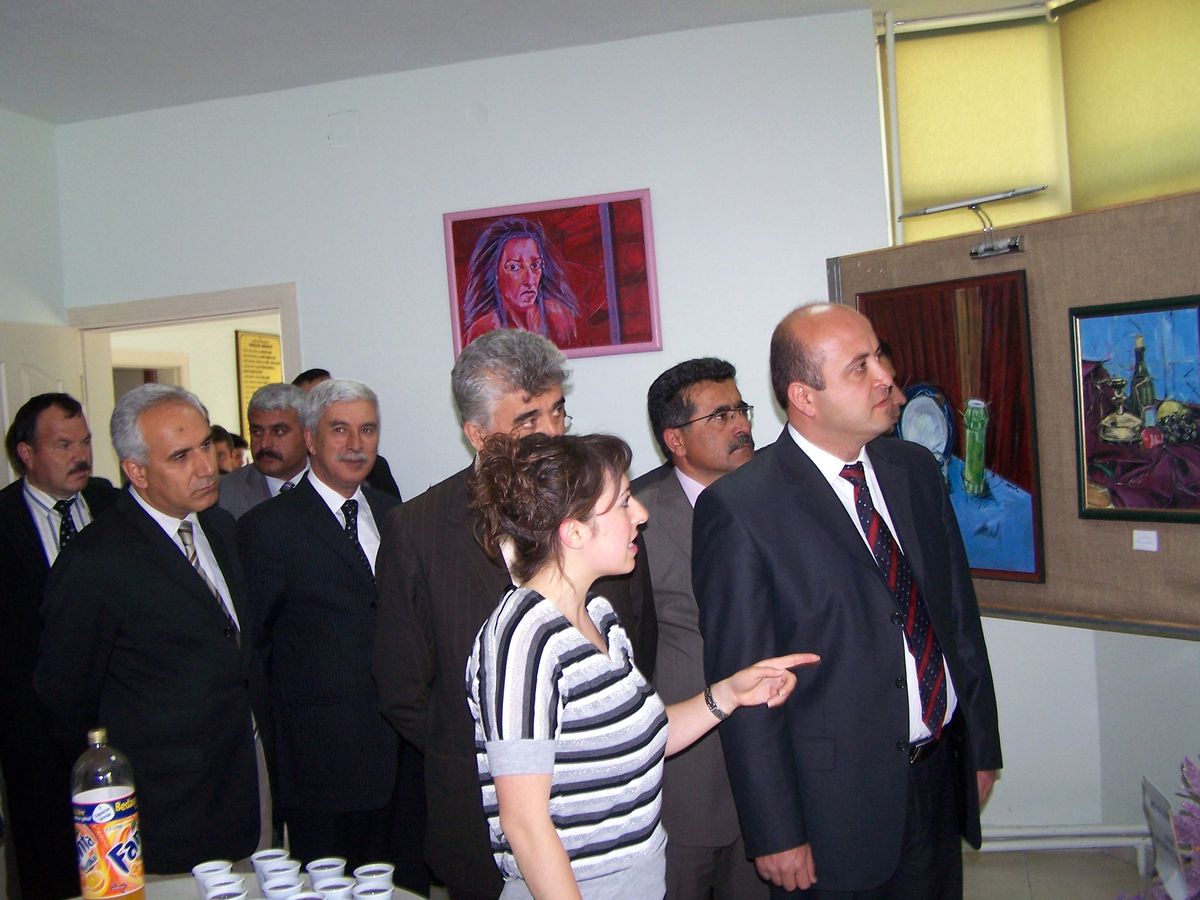 Öğretmenlerden Resim Sergisi