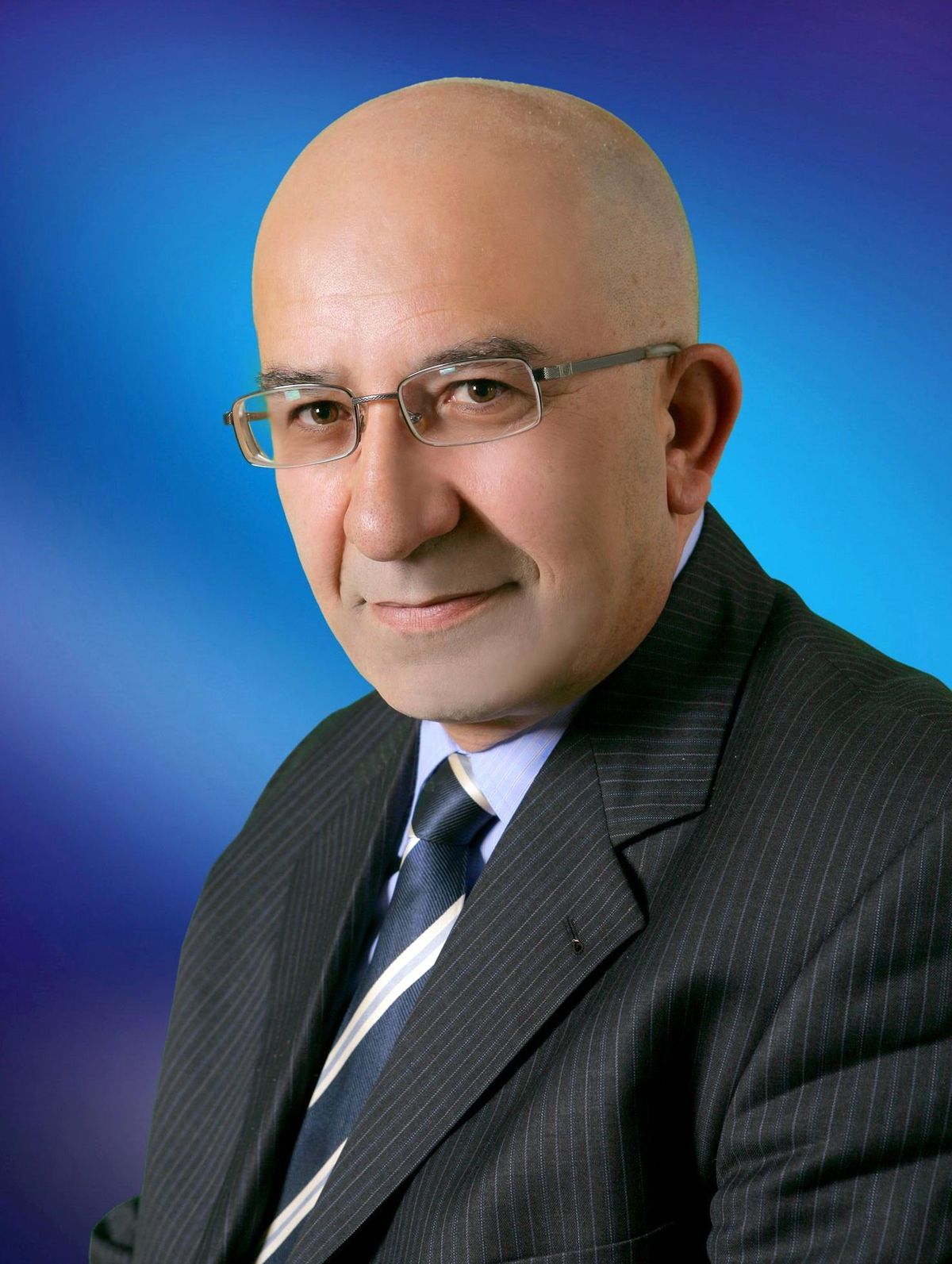 Prof. Dr. İsmet Kırpınar, Rektörlük Seçimlerinde Aday Olacağını Açıkladı