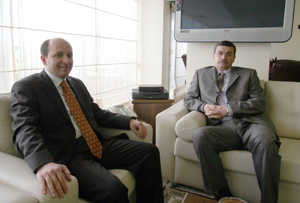 Vali Güvenç'ten Başkan Küçükler'e Veda