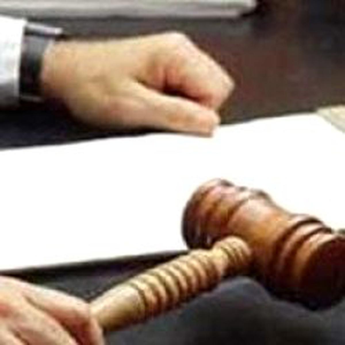 'Yolsuzluk Müfettişi'ne Yolsuzluk Davası!