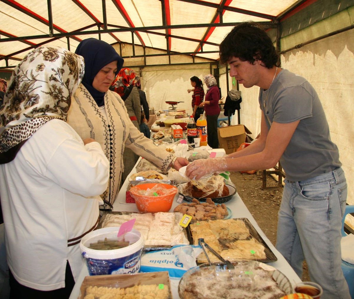 İpekyolu Anaokulu'ndan Yardım Kermesi