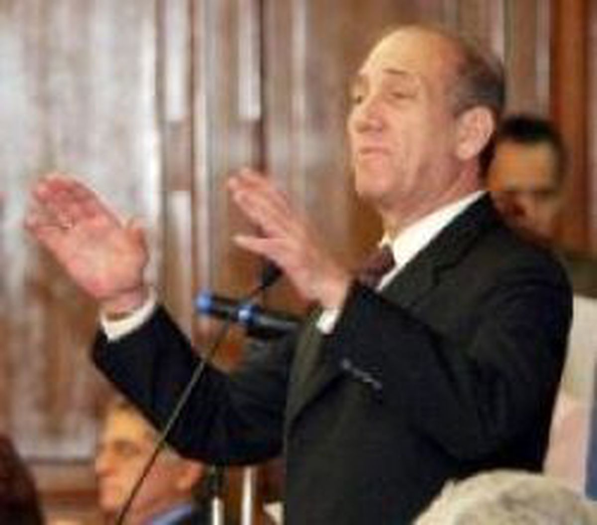 İsrail Polisinden Olmert Baskını