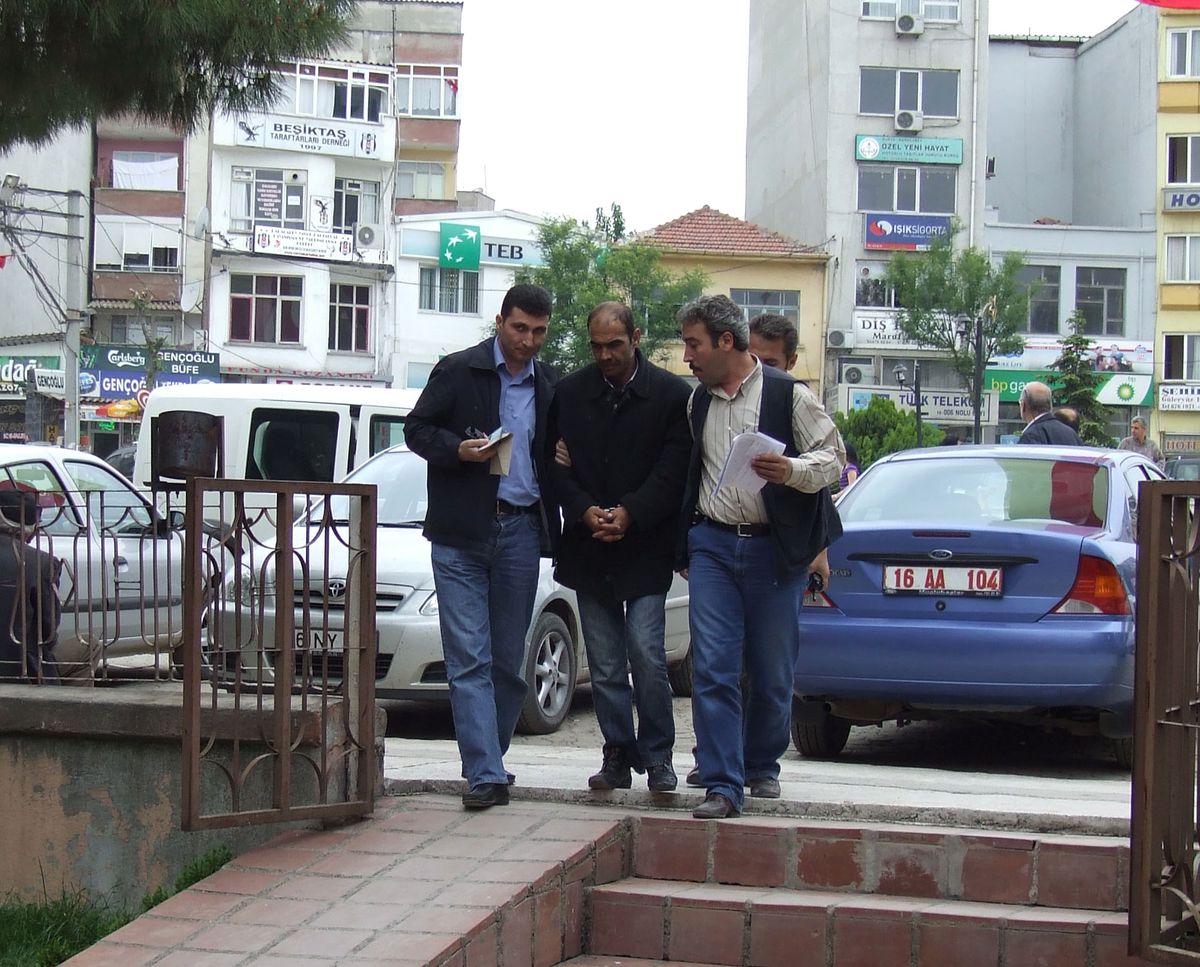 Karacabey'de Esrar Operasyonu