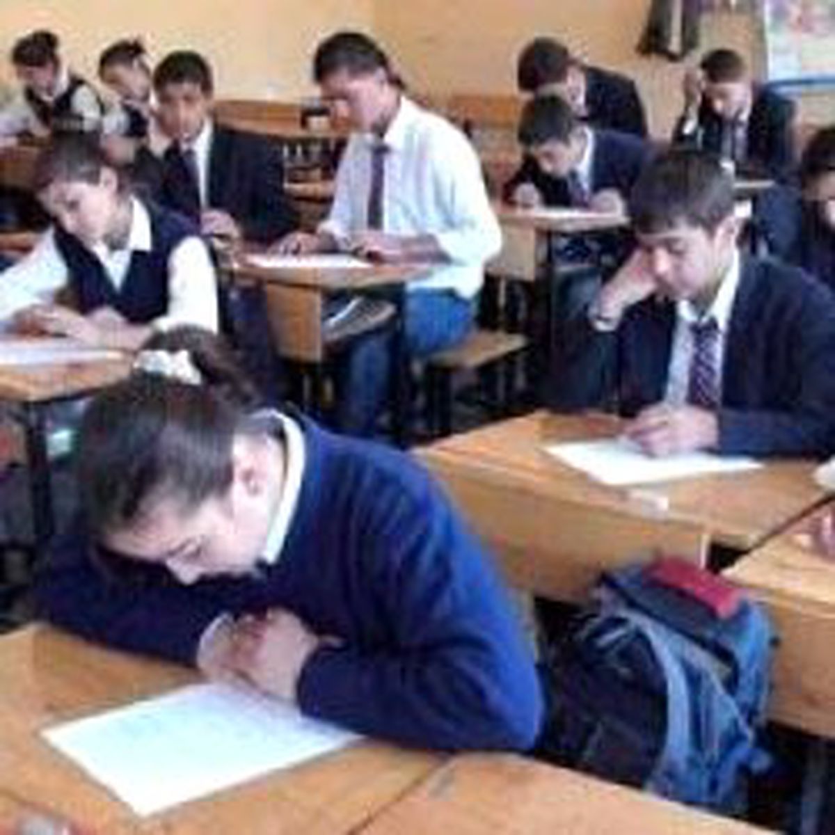 Liselilere Yeni Sınav Hakkı