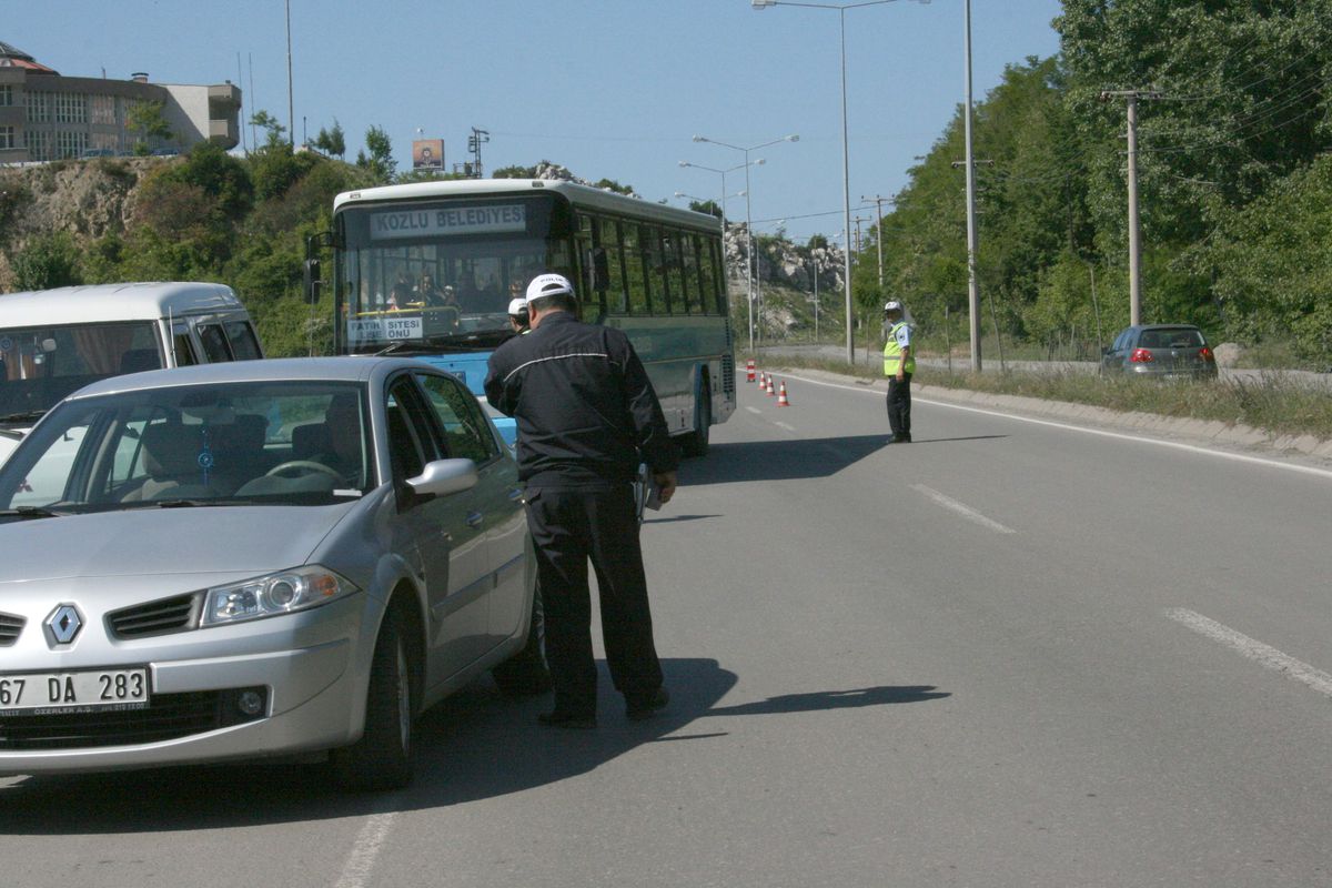Trafik Ekiplerinden Uygulama
